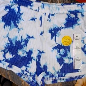 TIE DYE GIRL BOHO SHORT 🥰